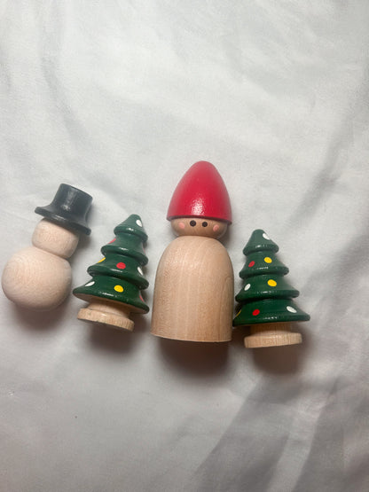 Mini Christmas Figurines